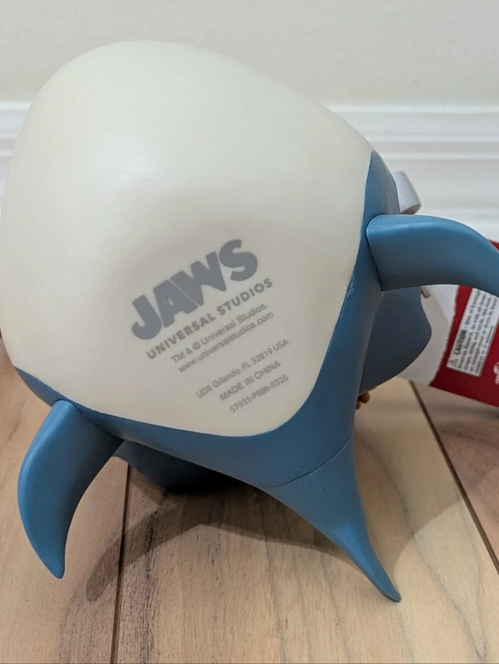 NWT! In Hand! Universal Studios Jaws 50th Anniversary Shark Tank Sipper Cup